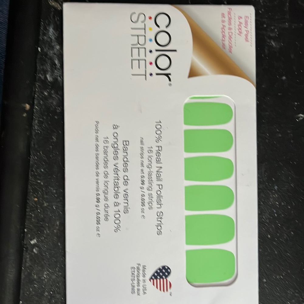 Color Street nail polish strips
